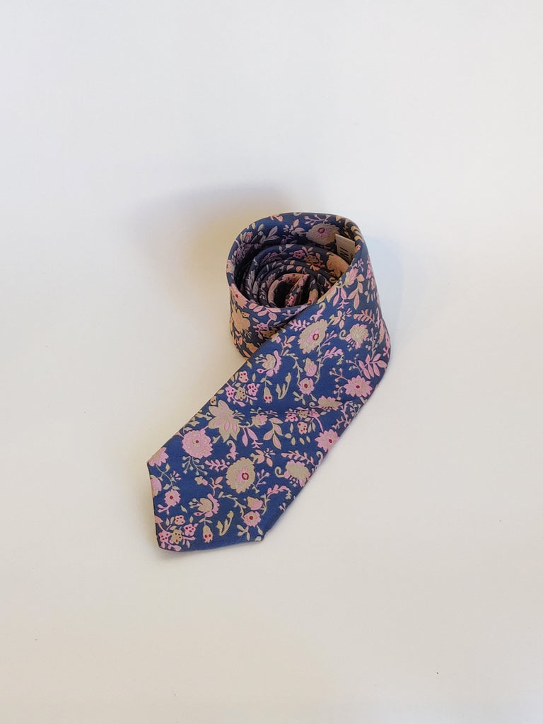 Fellini Floral Pink and Beige Patterned Tie